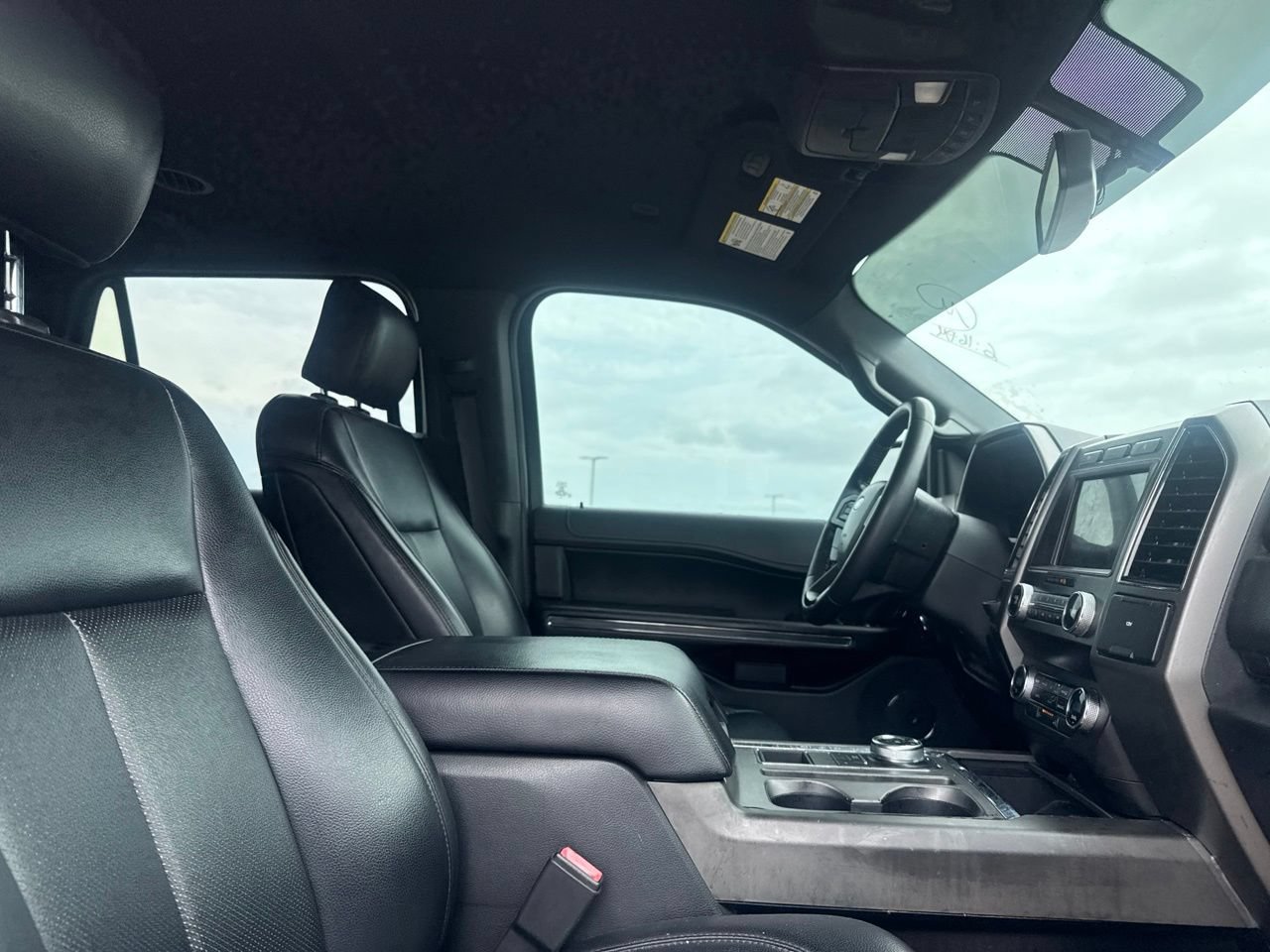 Used 2019 Ford Expedition XLT w/ Equipment Group 201A RWD image 28
