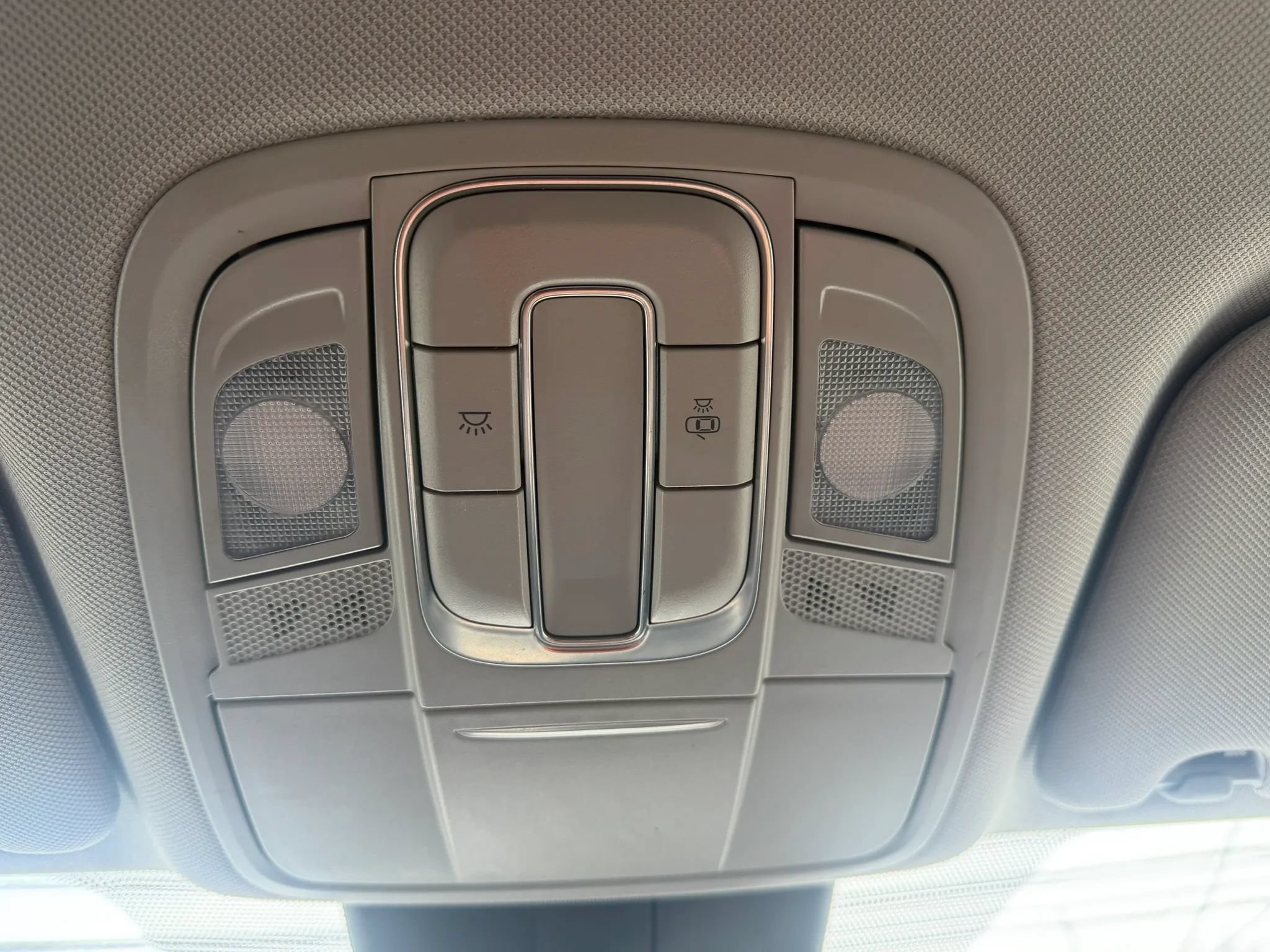 Used 2019 Hyundai Santa Fe SE FWD image 20