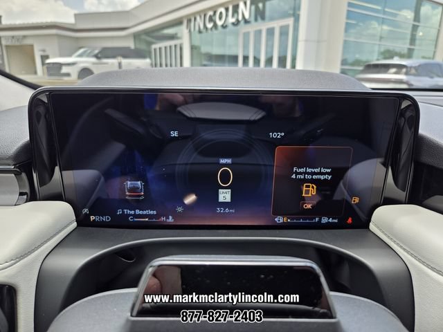 New 2026 Lincoln Aviator AWD image 20