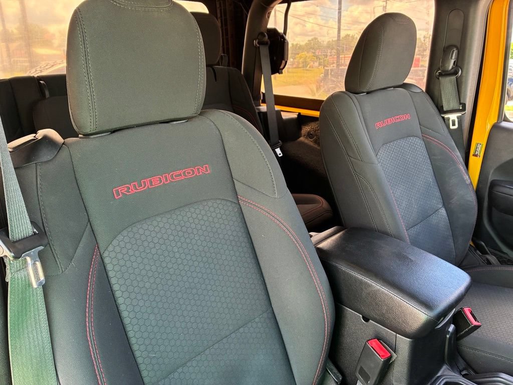 Used 2020 Jeep Wrangler Rubicon w/ Uconnect 4C Nav & Sound Group AWD/4WD image 41
