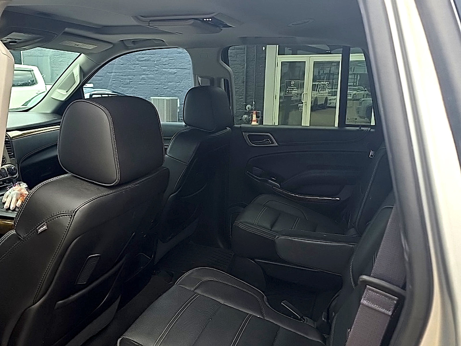 Used 2016 GMC Yukon Denali w/ Open Road Package RWD image 19