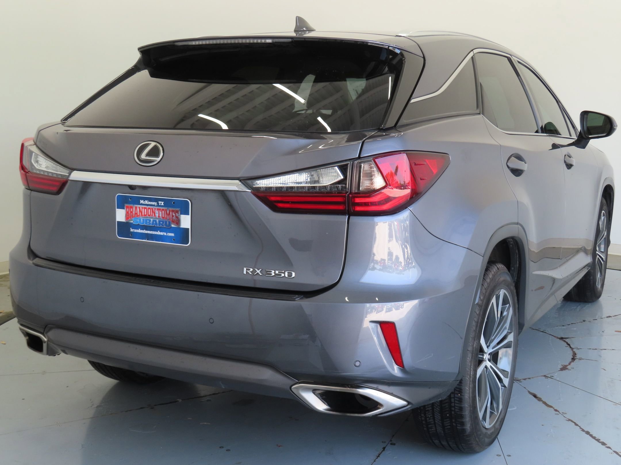 Used 2018 Lexus RX 350 FWD w/ Premium Package image 3