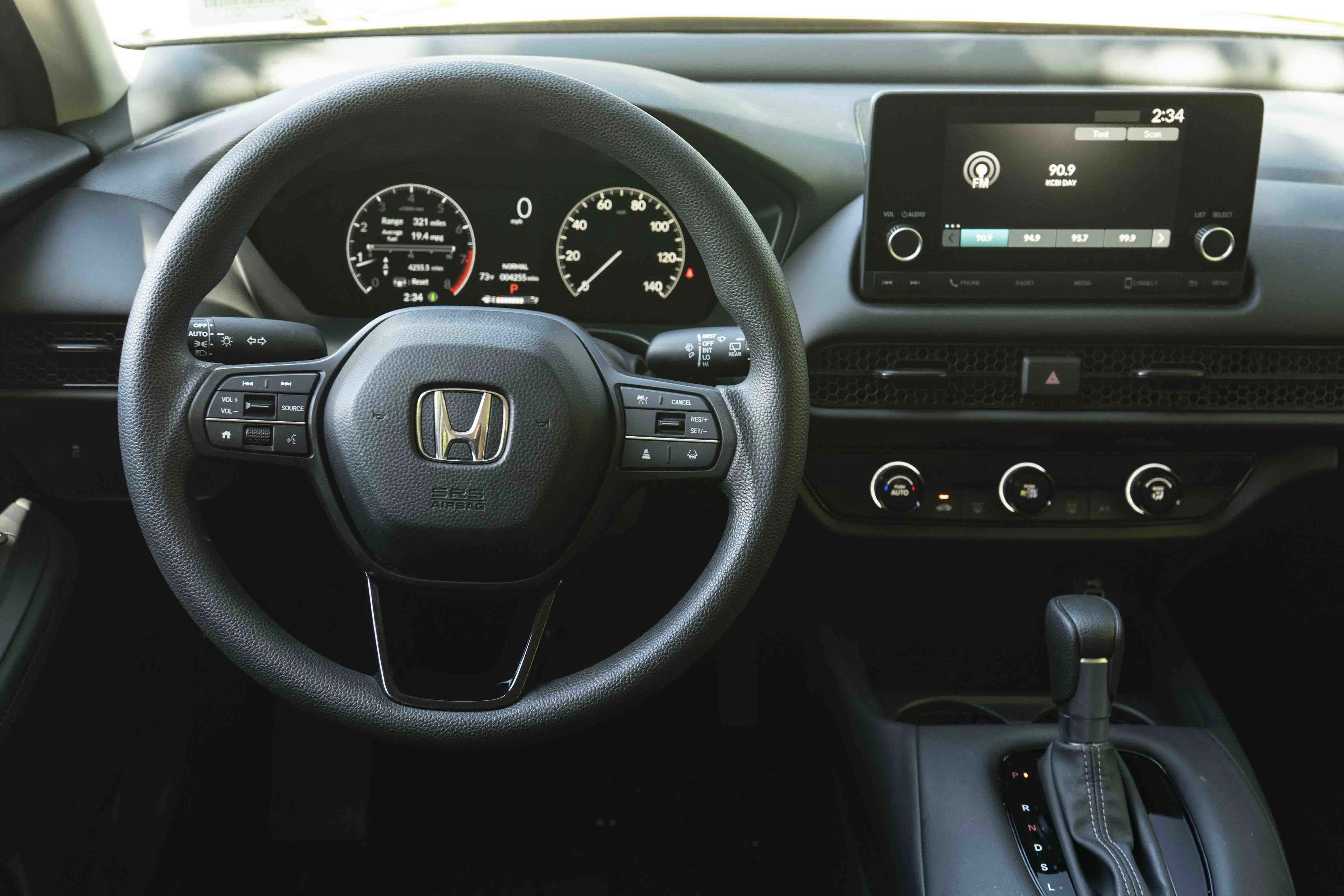 Used 2025 Honda HR-V LX image 19