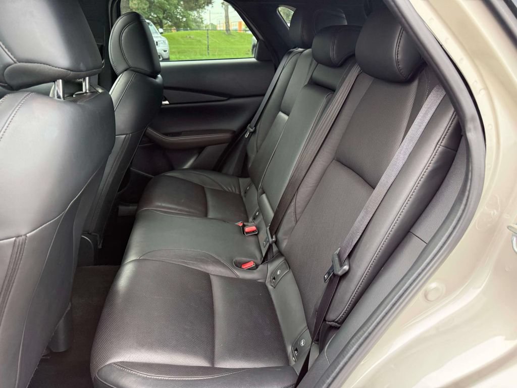Used 2023 MAZDA CX-30 AWD 2.5 S w/ Premium Package image 13
