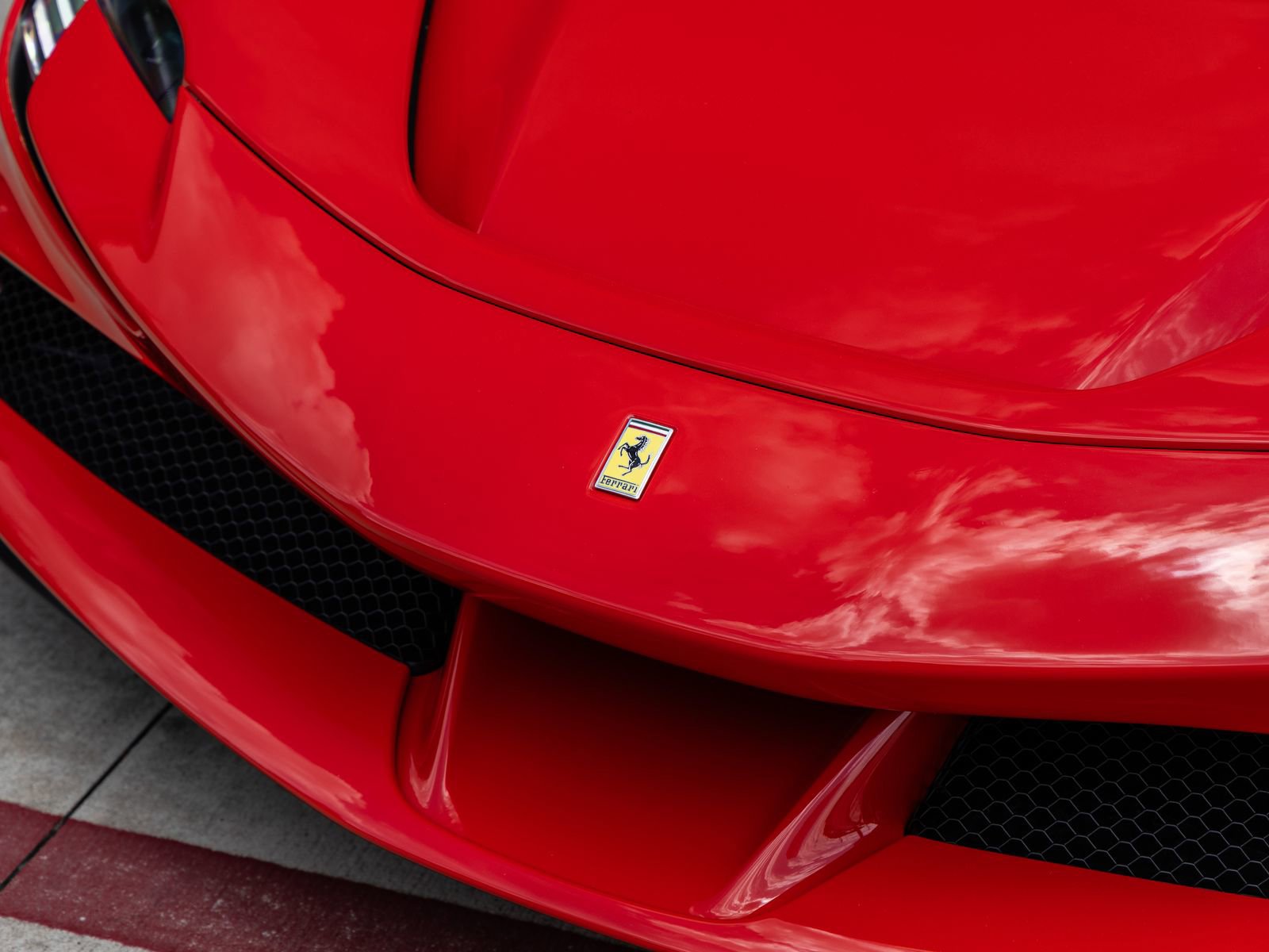 Used 2021 Ferrari SF90 Stradale image 21