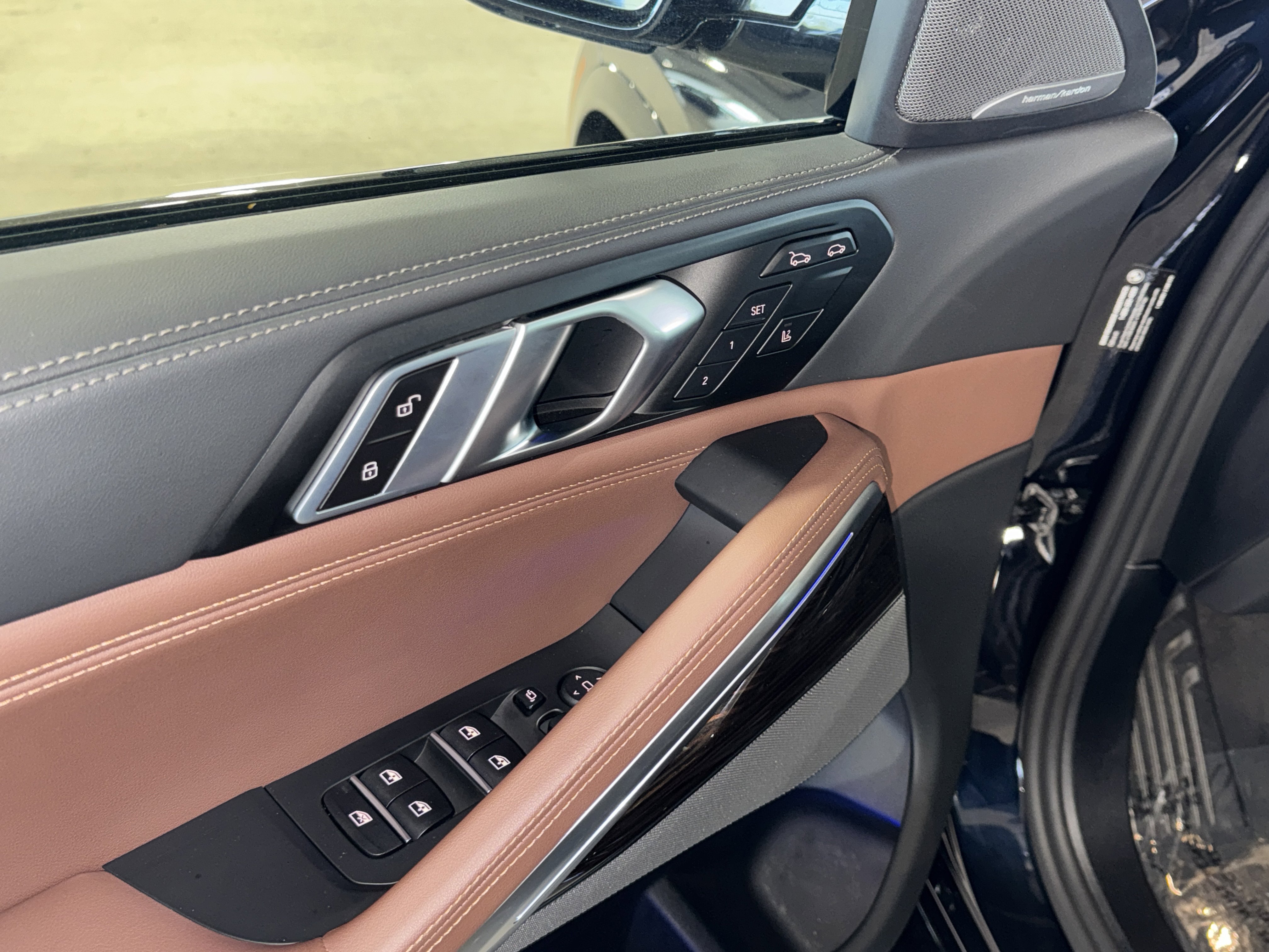 Used 2026 BMW X6 xDrive40i image 18