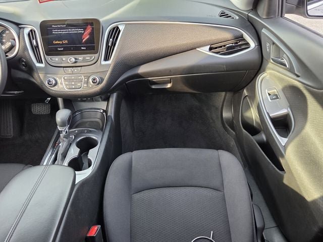 Used 2024 Chevrolet Malibu LT FWD image 14