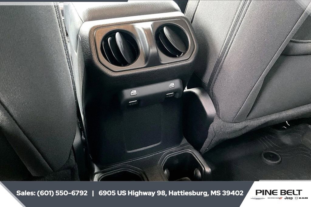 Used 2023 Jeep Gladiator Sport image 24