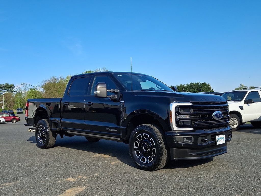 Used 2025 Ford F250 Platinum w/ FX4 Off-Road Package AWD/4WD image 1