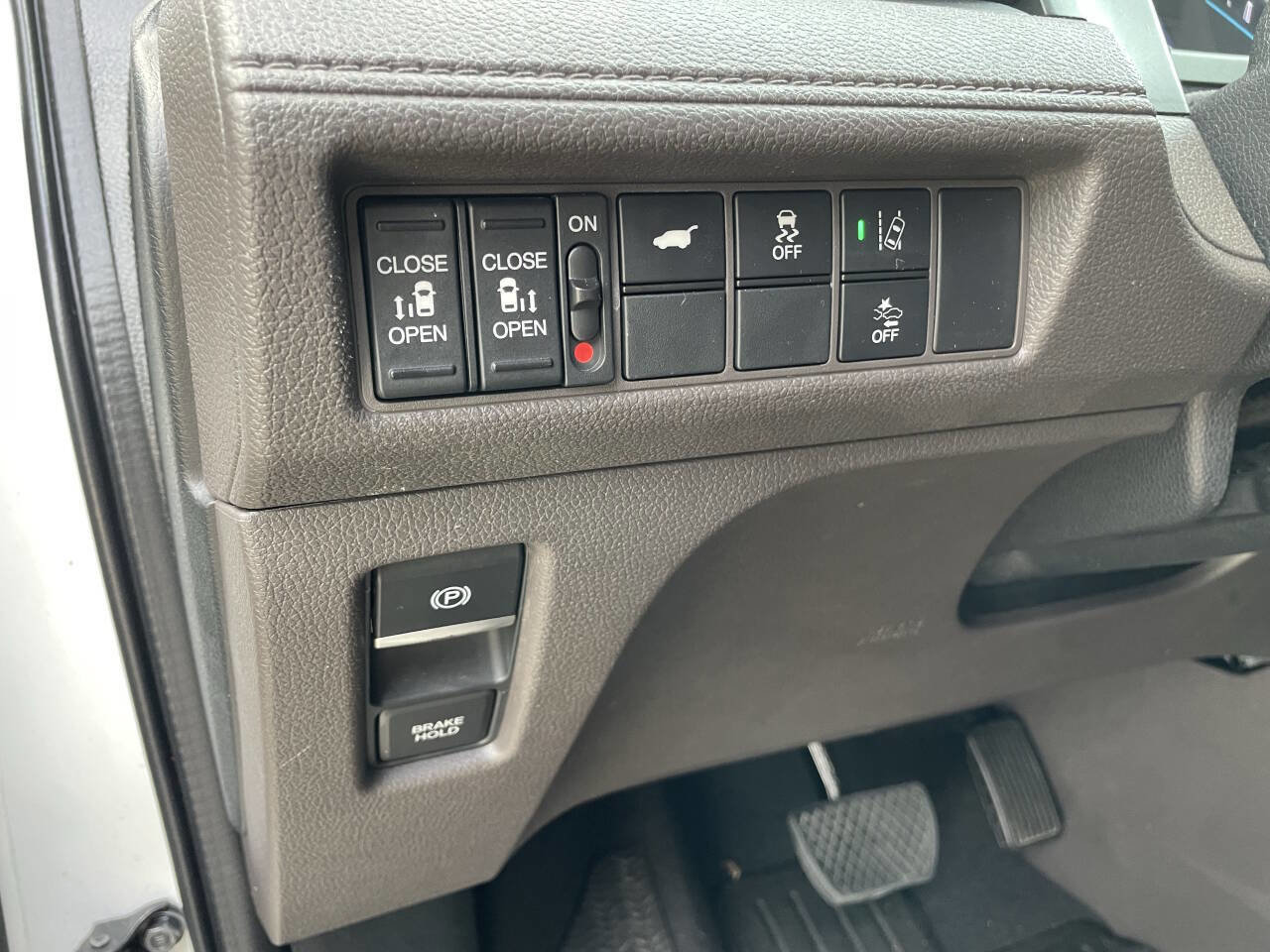 Used 2018 Honda Odyssey EX-L image 31