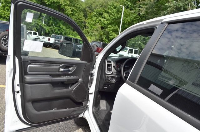 New 2026 RAM 1500 Big Horn AWD/4WD image 12