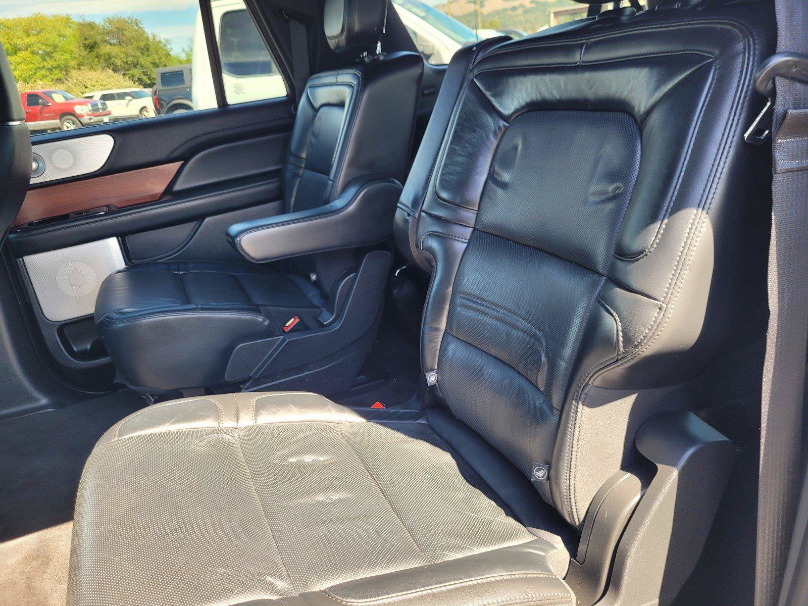 Used 2021 Lincoln Navigator L Reserve AWD/4WD image 15