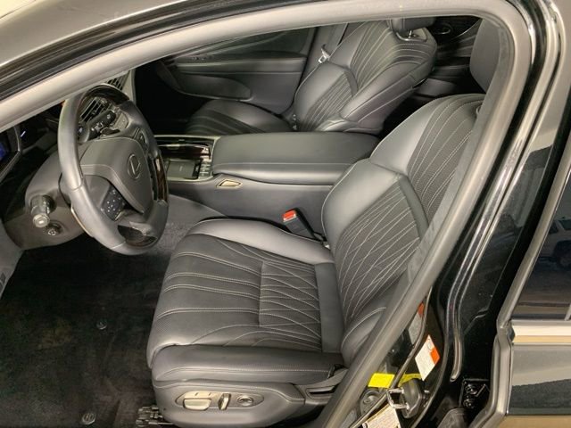Used 2022 Lexus LS 500 AWD w/ Luxury Package image 32