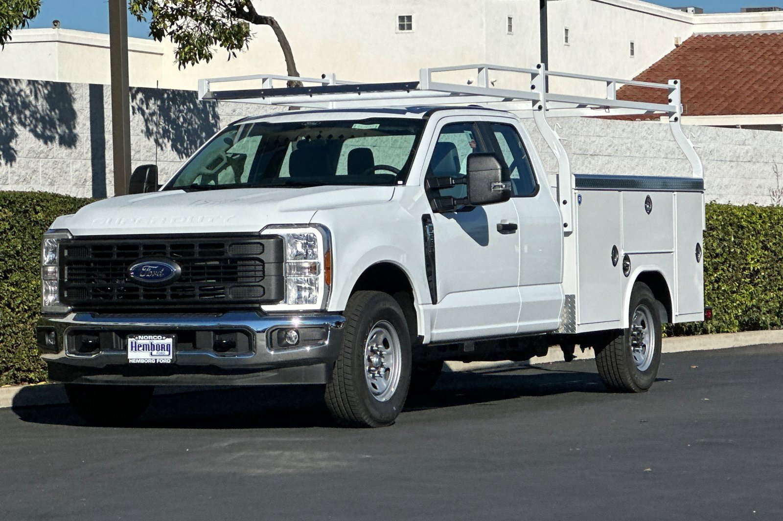 New 2026 Ford F250 XL w/ XL Chrome Package image 8