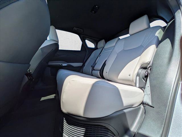 Used 2023 Lexus RX 350h w/ Accessory Package (Z1) AWD/4WD image 18