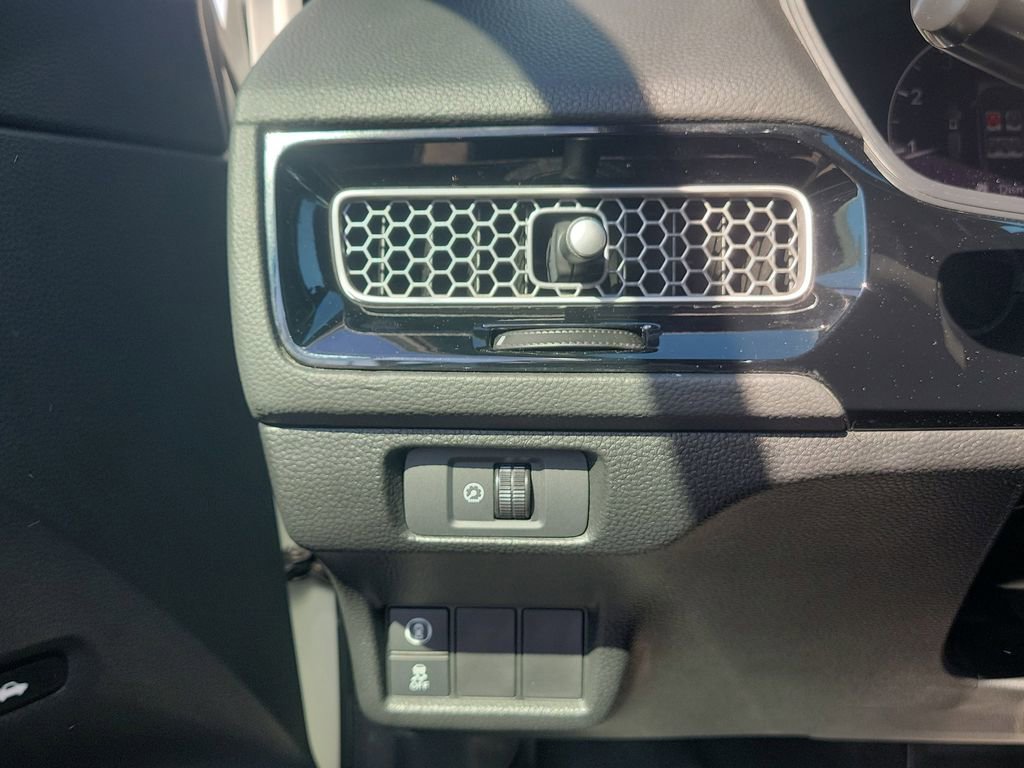 Used 2023 Honda Civic Sport image 23