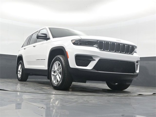 New 2025 Jeep Grand Cherokee Laredo image 45