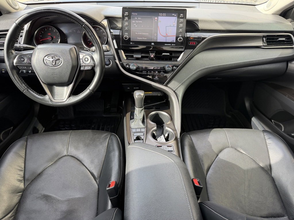 Used 2021 Toyota Camry XSE image 10