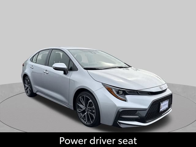 Certified 2022 Toyota Corolla XSE FWD image 2