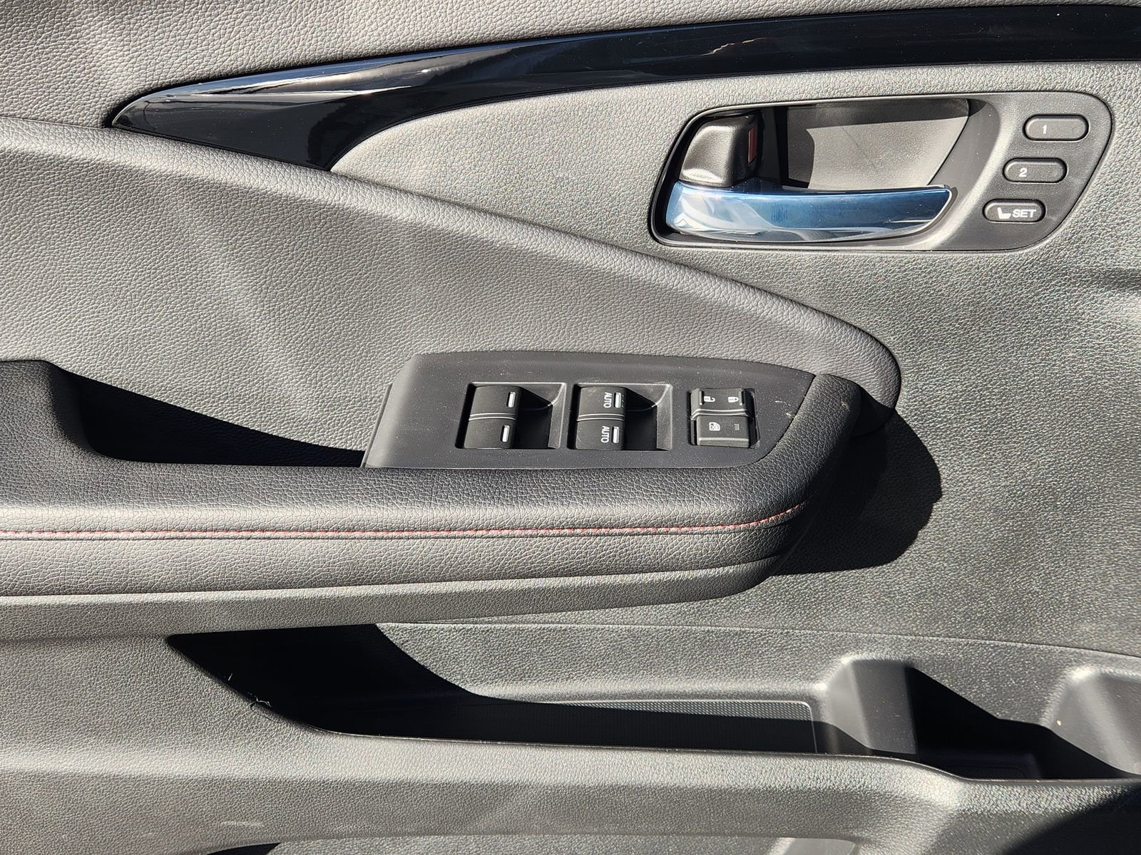 New 2026 Honda Ridgeline Black Edition image 25