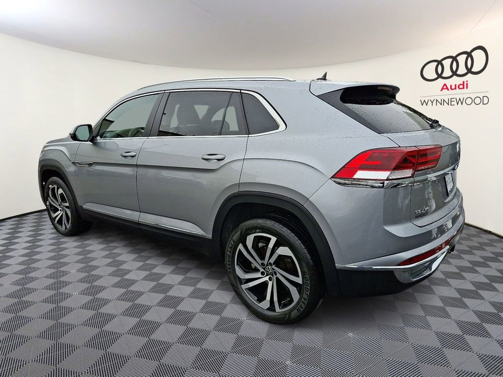 Used 2023 Volkswagen Atlas Cross Sport SEL image 4