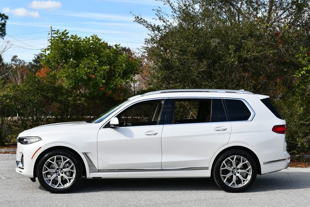 Used 2021 BMW X7 xDrive40i w/ Premium Package 2 image 30