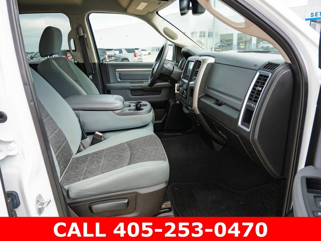 Used 2019 RAM 1500 Classic Warlock w/ Luxury Group image 12