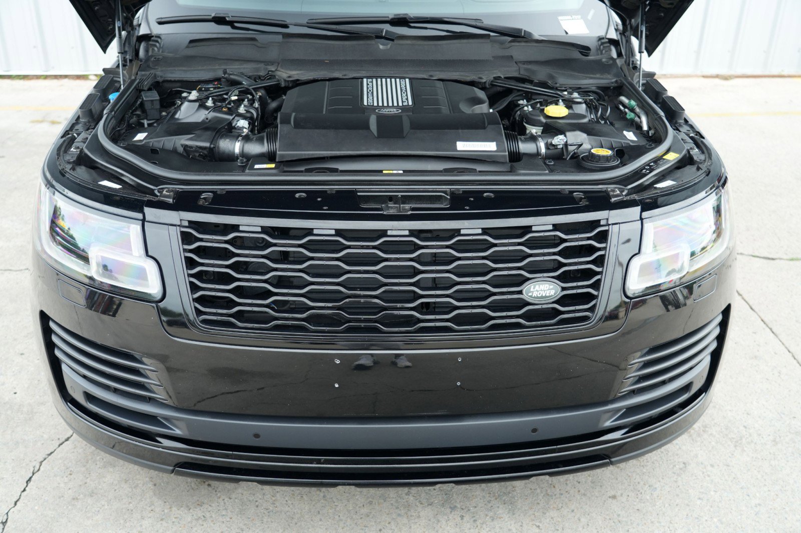 Used 2021 Land Rover Range Rover P525 Westminster Edition image 8