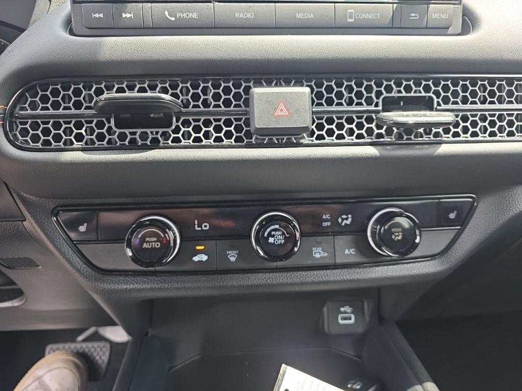 Certified 2024 Honda HR-V Sport image 16