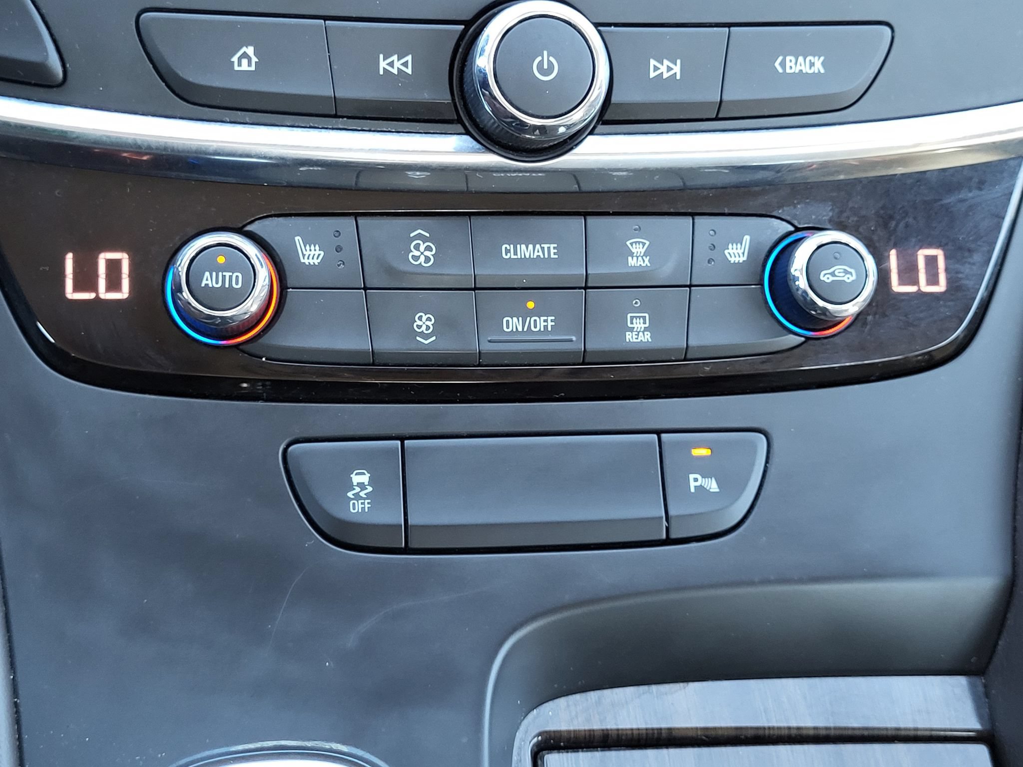 Used 2017 Buick LaCrosse Essence w/ Sights and Sounds Package FWD image 21