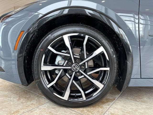 New 2026 Toyota Prius Plug-In Hybrid image 9