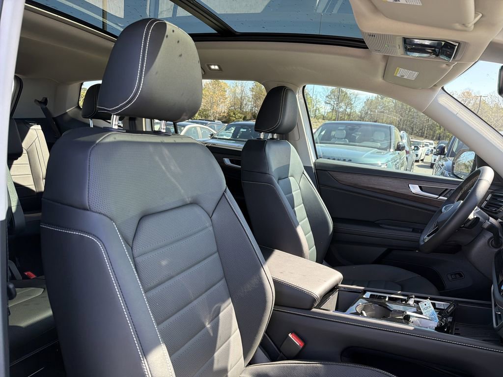 New 2026 Volkswagen Atlas SEL image 21