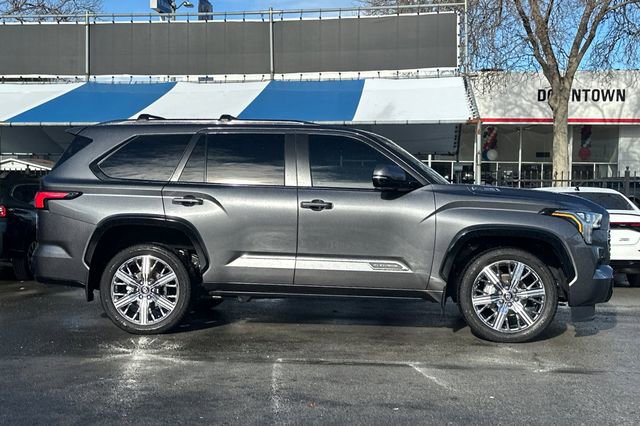 Used 2026 Toyota Sequoia Platinum image 3