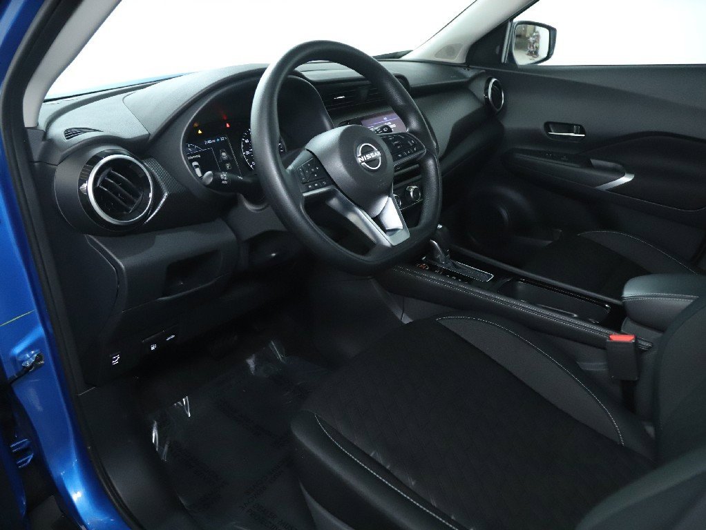 Certified 2024 Nissan Kicks SV w/ Interior Electronics Package image 17