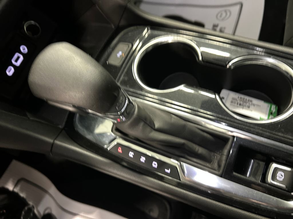 Used 2022 Chevrolet Equinox Premier image 20