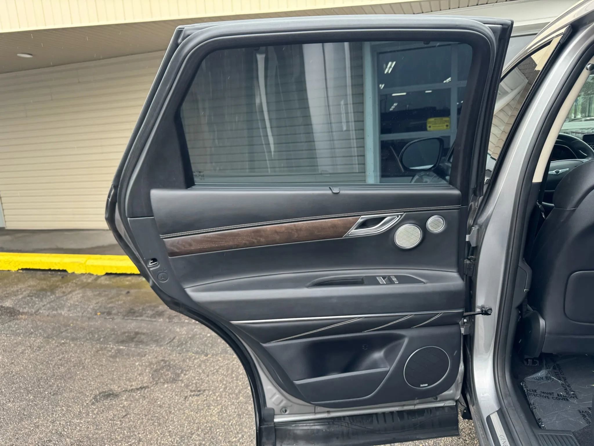 Used 2023 Genesis GV80 3.5T w/ Advanced Package image 20