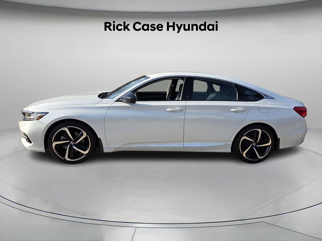 Used 2021 Honda Accord Sport image 3