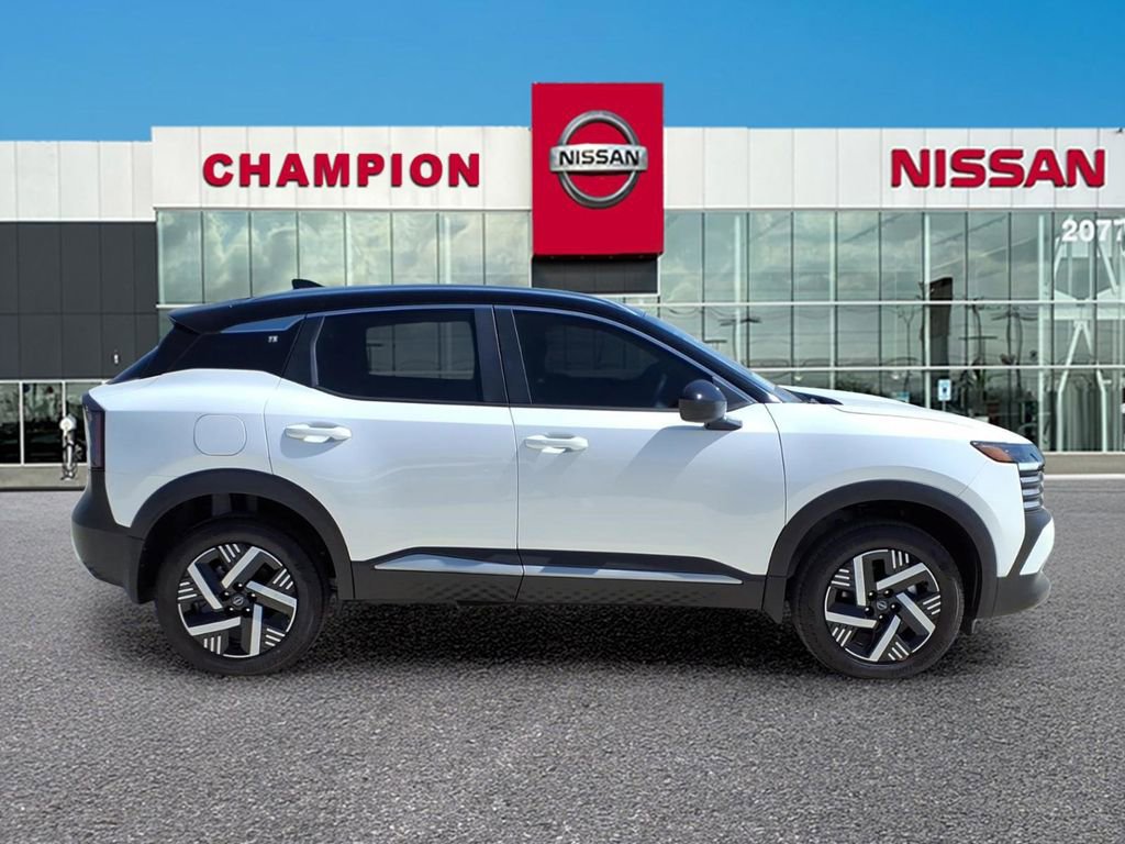 New 2026 Nissan Kicks SV FWD image 8