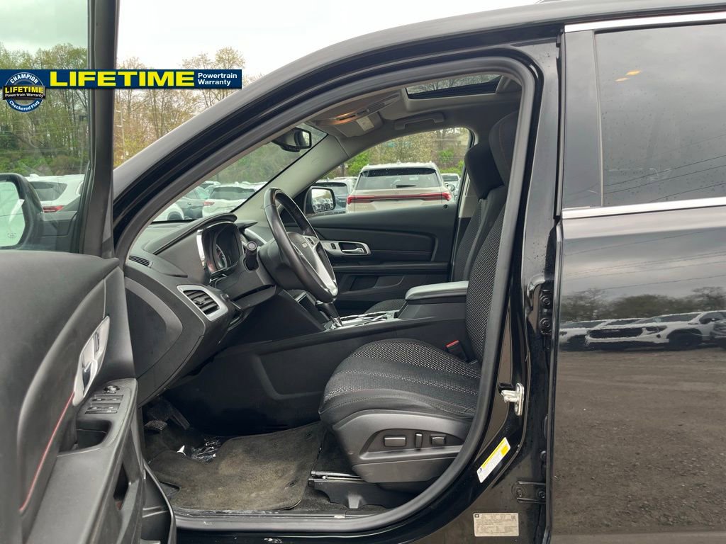 Used 2017 GMC Terrain SLE w/ Convenience Package AWD/4WD image 17
