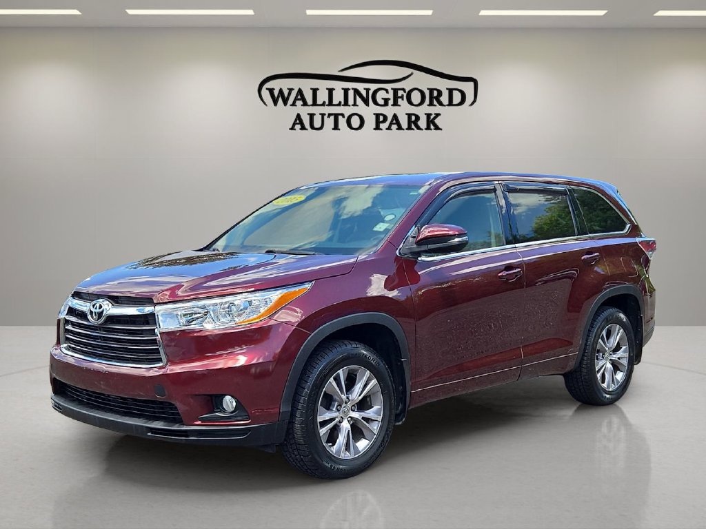 Used 2015 Toyota Highlander Plus AWD/4WD image 1
