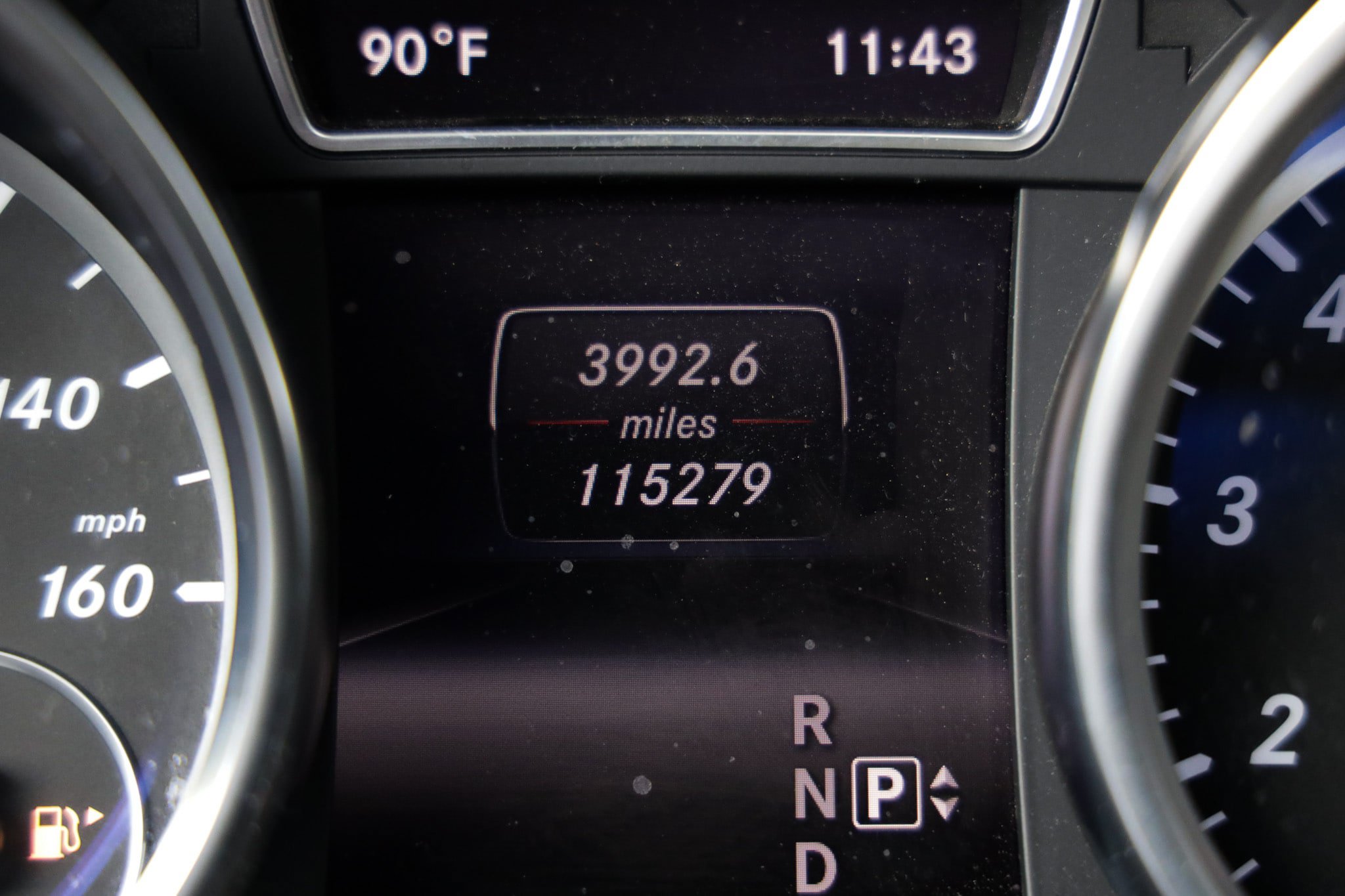 Used 2015 Mercedes-Benz GL 450 4MATIC image 54
