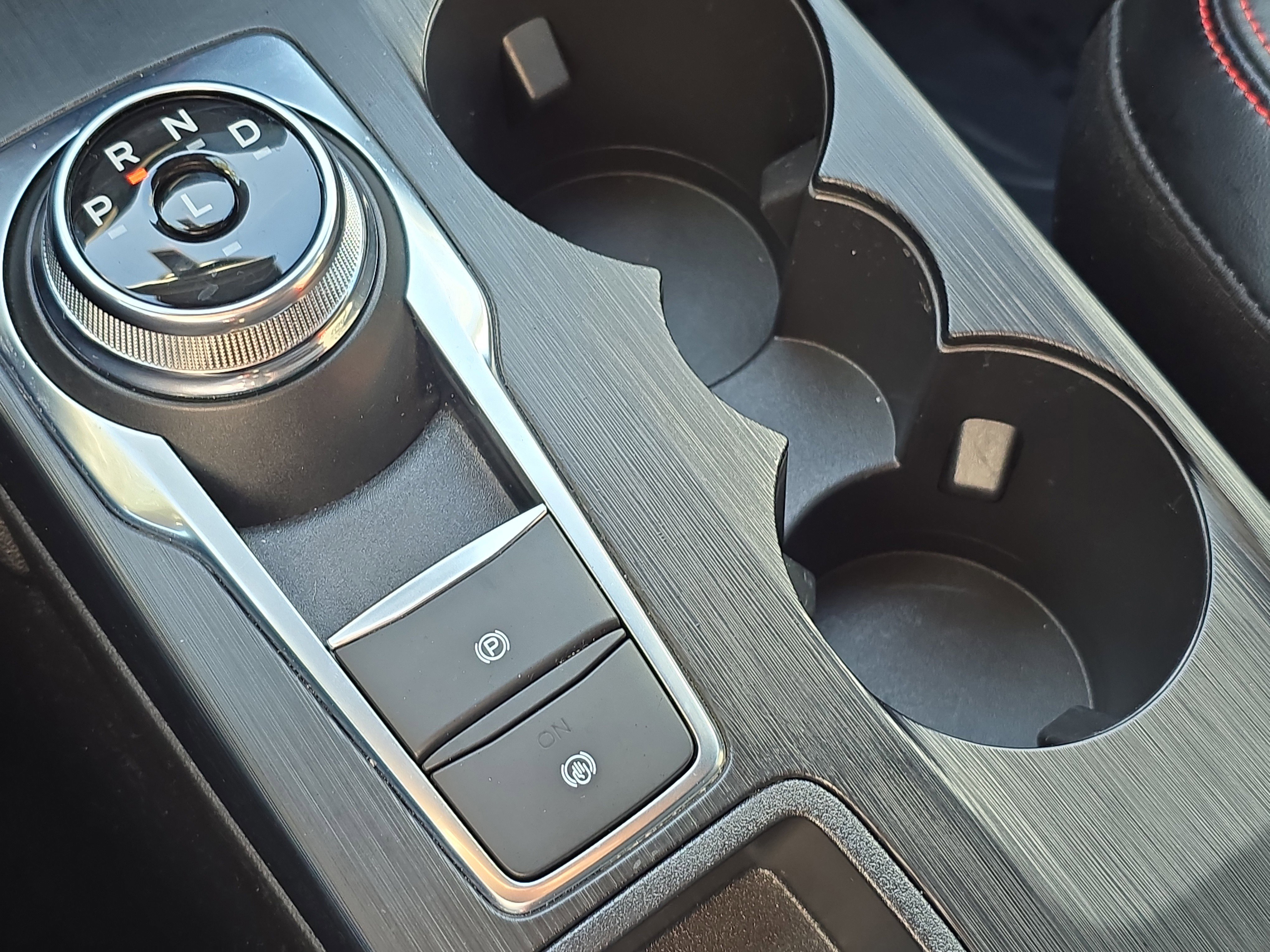 Used 2025 Ford Escape ST-Line w/ Tech Pack #1 image 30