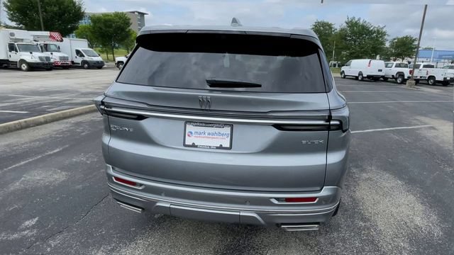 New 2026 Buick Enclave Avenir w/ Super Cruise Package AWD/4WD image 9