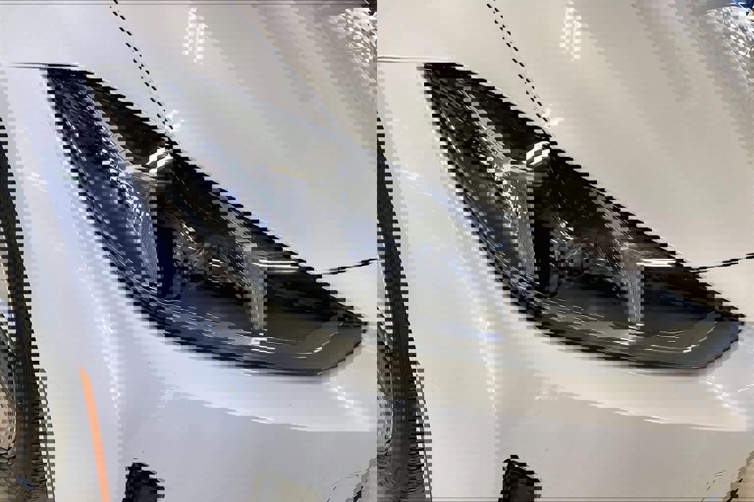 Certified 2025 BMW i4 eDrive40 w/ Premium Package image 25