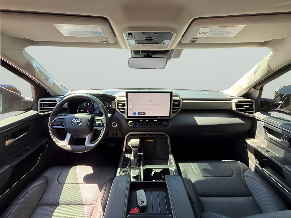 Used 2023 Toyota Tundra Limited AWD/4WD image 9