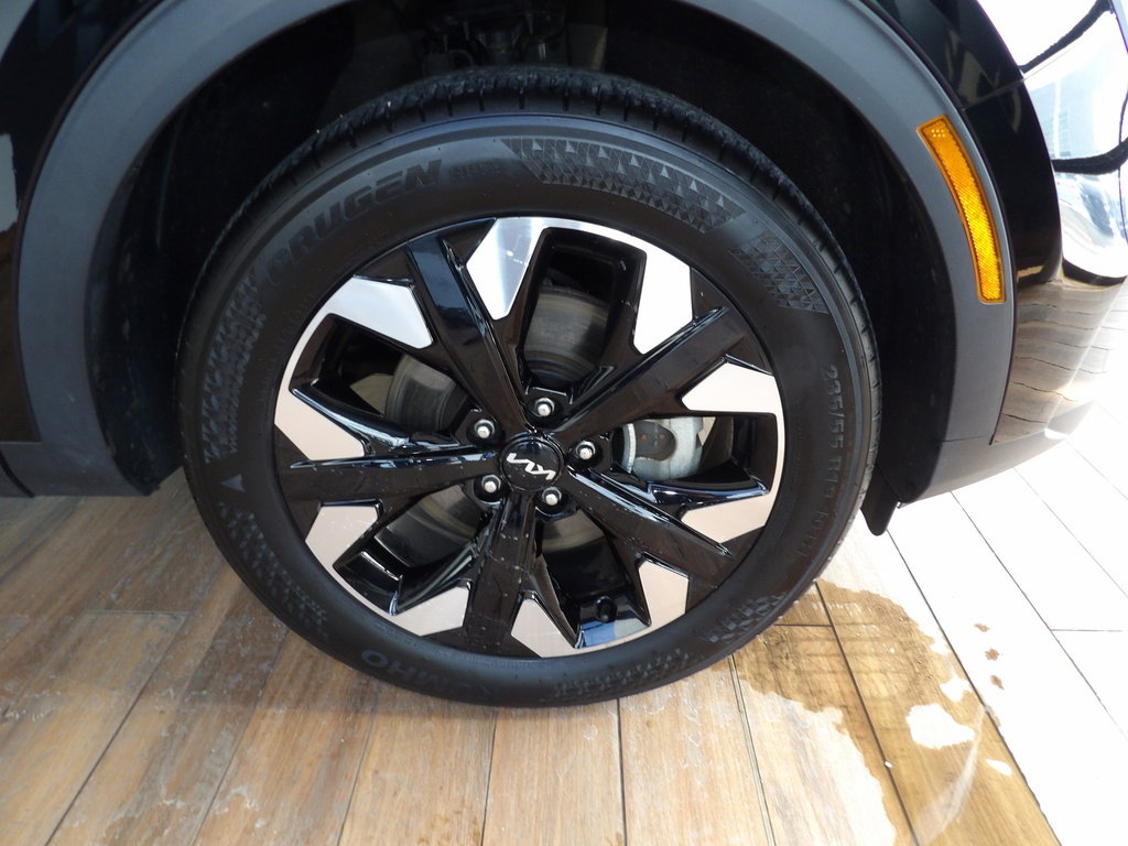 Used 2023 Kia Sportage X-Line w/ X-Line Premium Package image 4