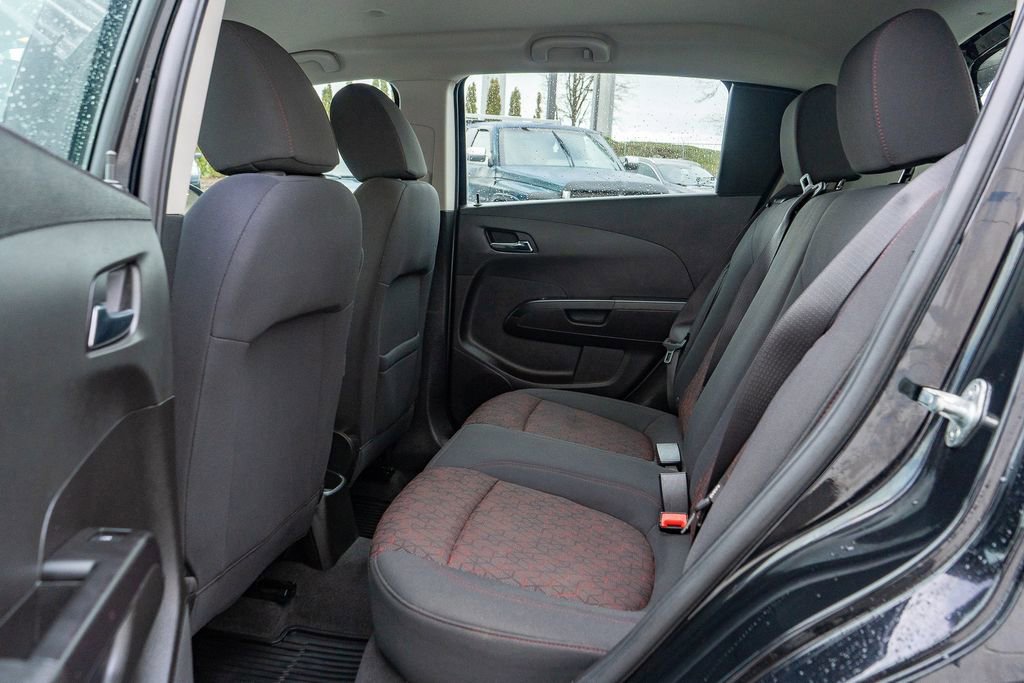 Used 2019 Chevrolet Sonic LT w/ Convenience Package image 11
