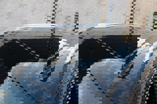 Used 2021 GMC Yukon Denali w/ Denali Premium Package image 4