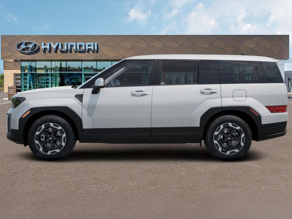 New 2025 Hyundai Santa Fe SE image 2