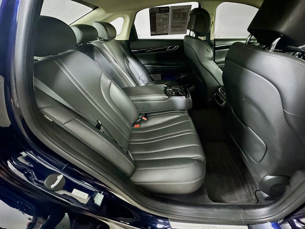 Used 2023 Genesis G80 2.5T image 11